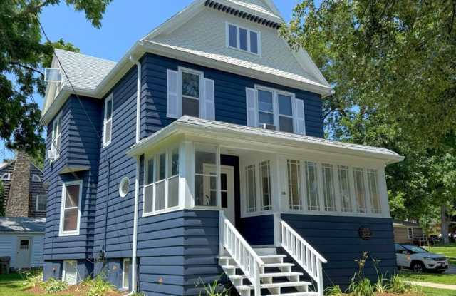 116 Lathrop Street photos photos