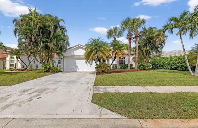 7280 SE MAGELLAN Lane Gallery 1