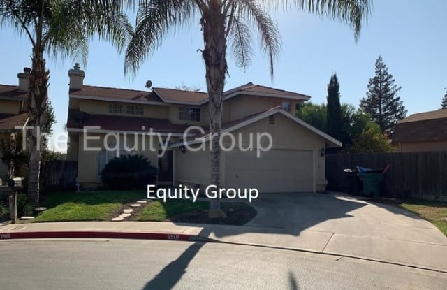 3501 East Stewart Court - 3501 E Stewart Ct, Visalia, CA 93292