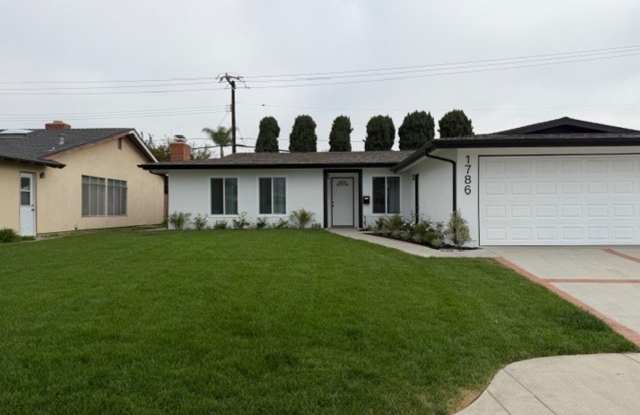 Remodeled 3 Bedroom 2 Bath Home photos photos