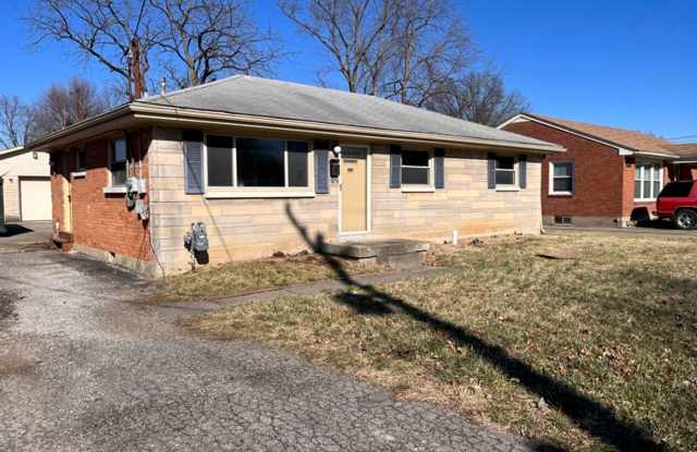 3 Bedroom, 1 bath ranch home, with a 2.5 car garage photos photos