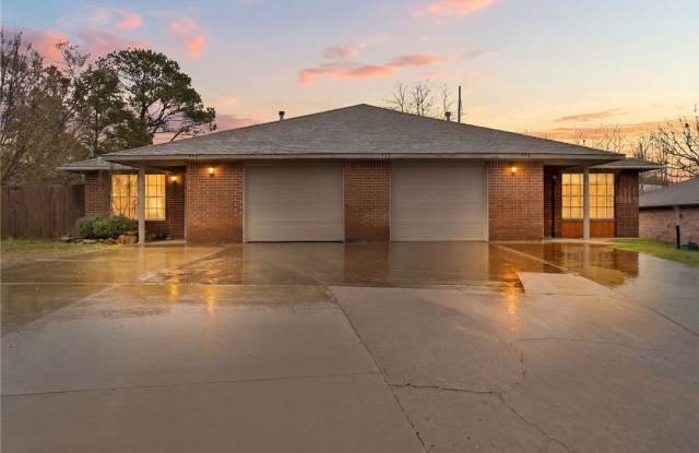 932 Curtis Avenue photos photos