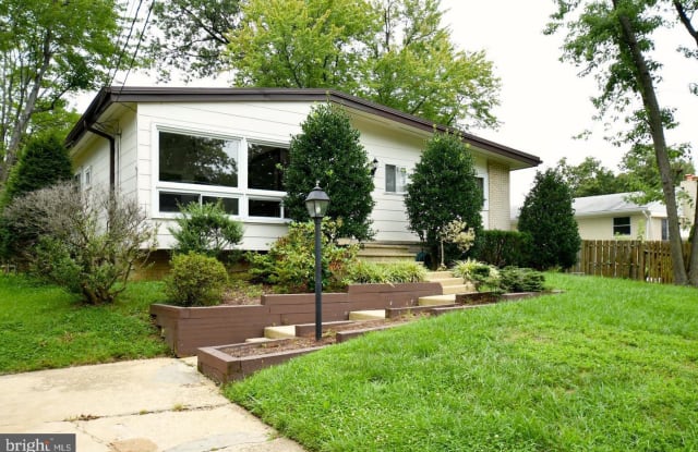 6609 BOWIE DR - 6609 Bowie Dr, Springfield, VA 22150