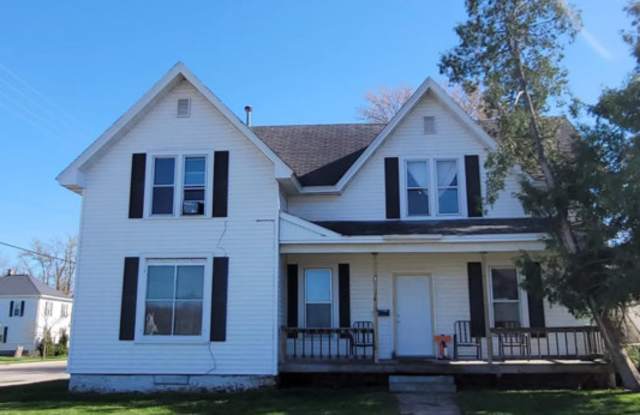 214 East Washington Street - Upper photos photos
