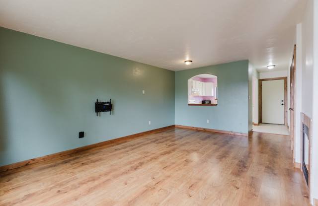 284 Talisman Drive #18 Gallery 4