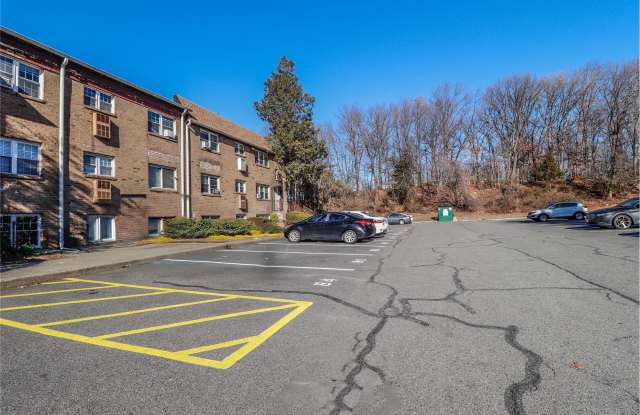 18 college dr - 18 College Drive, Middlesex County, NJ 08817