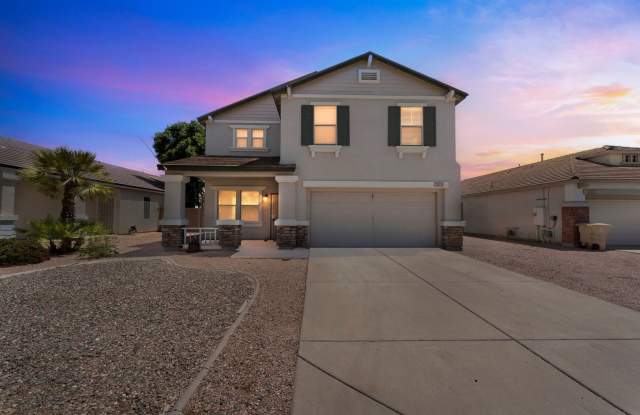 Charming 3BR House in Apache Junction - 2619 West Jasper Avenue, Apache Junction, AZ 85120
