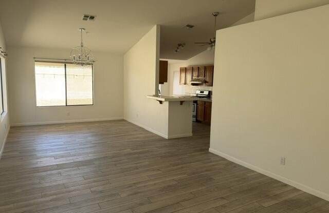 13715 N 103RD Way Gallery 2