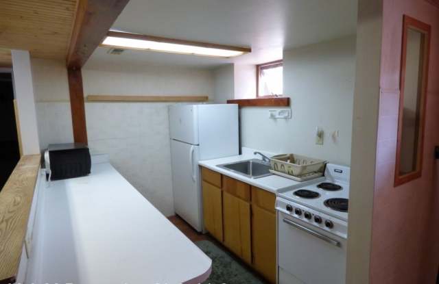522 S 1200 E #B Gallery 3
