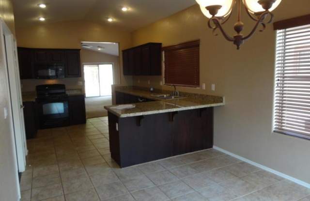 10218 W VELIANA Way Gallery 2