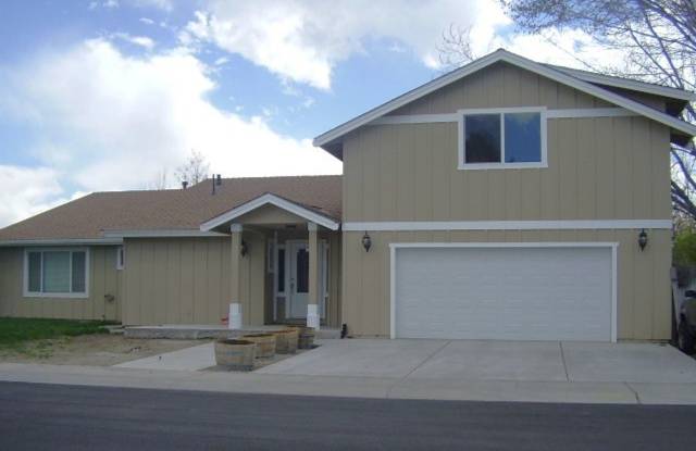 4 Bedroom Home for Rent Westwood-Minden photos photos