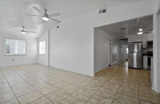 1506 SEMINOLE Avenue Gallery 4