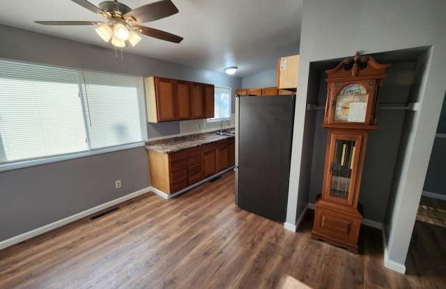 Updated 4BR, 1.5BTH ranch style home with garage and walkout finished basement. Gallery 4