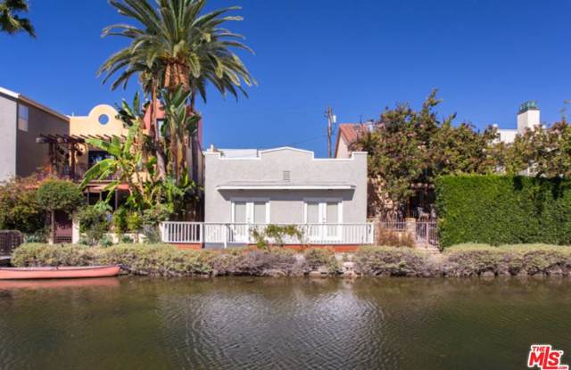 437 Carroll Canal - 437 Carroll Canal, Los Angeles, CA 90291