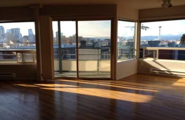 709 Boylston Avenue East Gallery 1