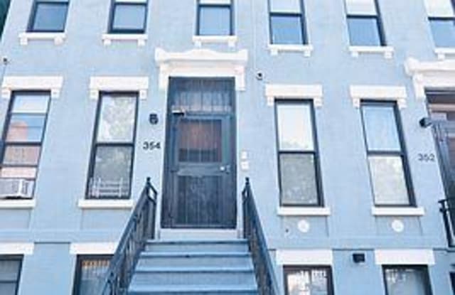 354 E 134th St - 354 East 134th Street, Bronx, NY 10454