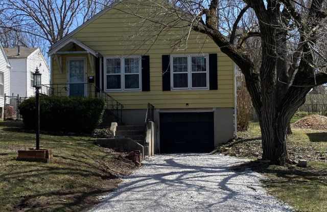 713 N Jackson Avenue photos photos