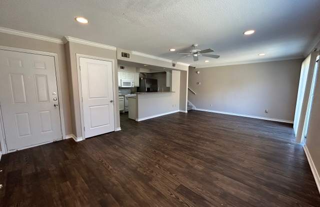 2507 Pascal Ct Gallery 2