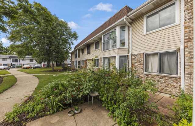 2640 Mitchell Drive Gallery 2