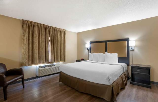 Furnished Studio - Springfield photos photos