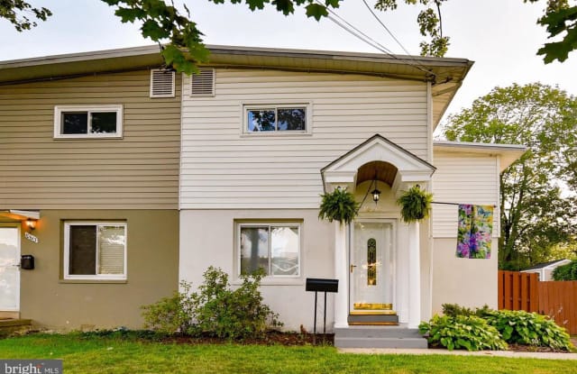 10615 MAPLE STREET - 10615 Maple Street, Fairfax, VA 22030