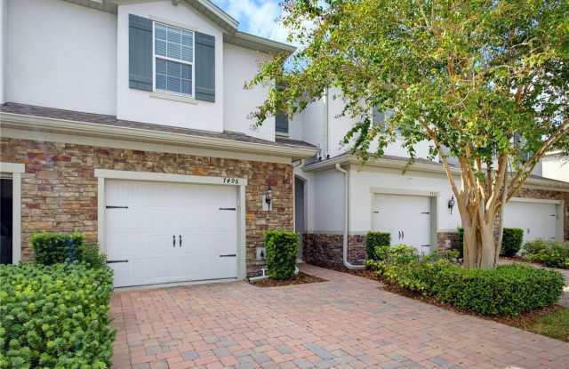 7498 ALOMA PINES Court Gallery 1