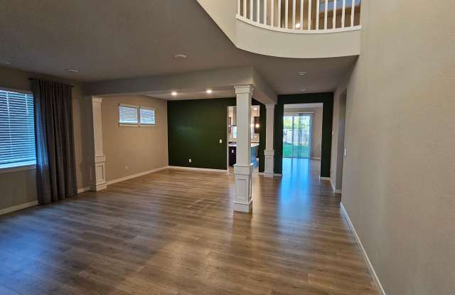 Beautiful 5-bedroom Home in Lake Stevens Gallery 3