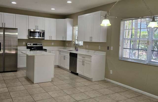 754 NW 126TH Avenue, Coral Springs, FL 33071 Gallery 1
