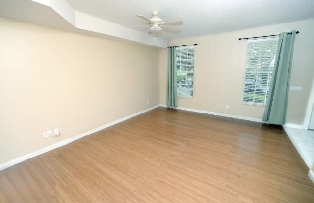151 Waterford Drive Gallery 4