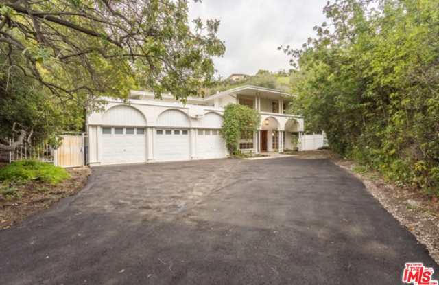 2460 PESQUERA Drive - 2460 Pesquera Drive, Los Angeles, CA 90049