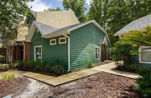 4945 NW 1ST Place Gallery 3