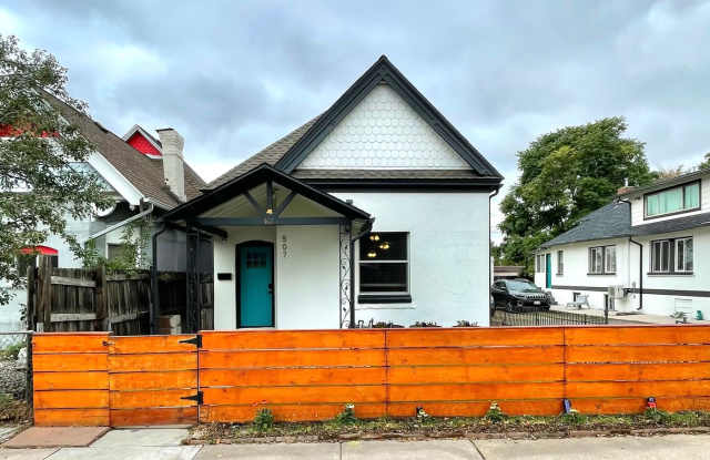 *Move in Special* Newly Remodeled 2-Bed, 2-Bath House Available Now photos photos