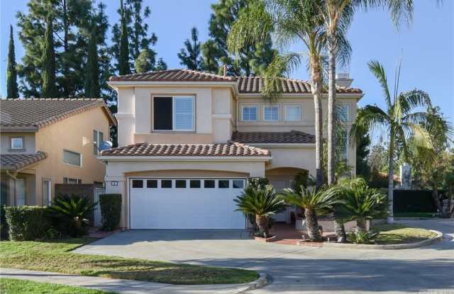 3 Bristlecone - 3 Bristlecone, Irvine, CA 92620