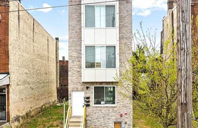 1204 W ERIE Avenue unit: 1 photos photos