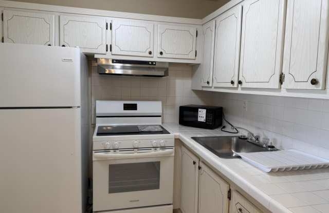 72 Kingswood D - 72 Kingswood B, Palm Beach County, FL 33417