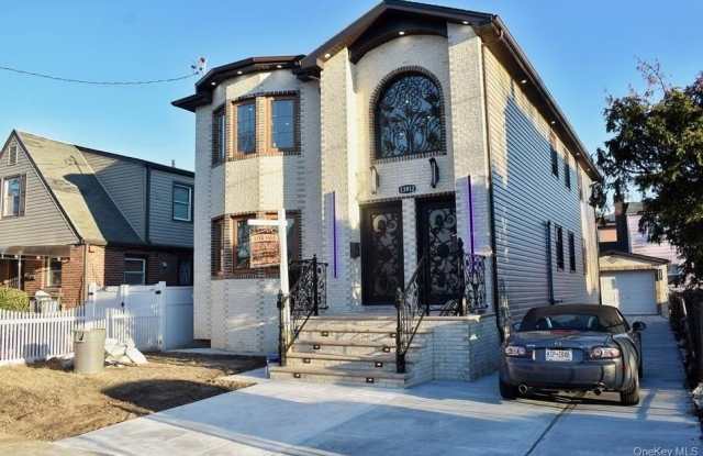 139-12 111th Avenue Gallery 1