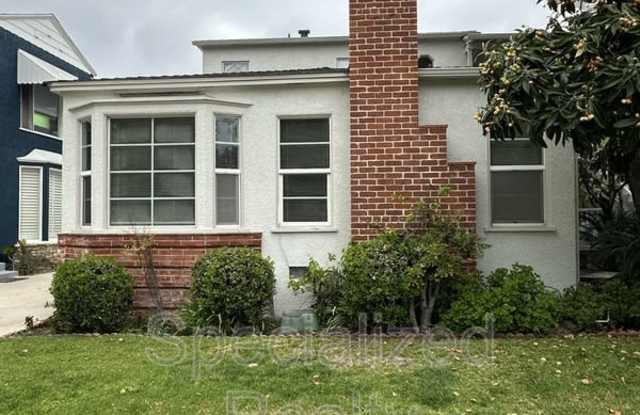 771 E. Doran Street photos photos