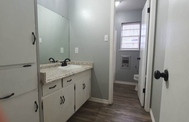 LOVELY 3 bedroom 2 bath home COMING SOON! photos photos