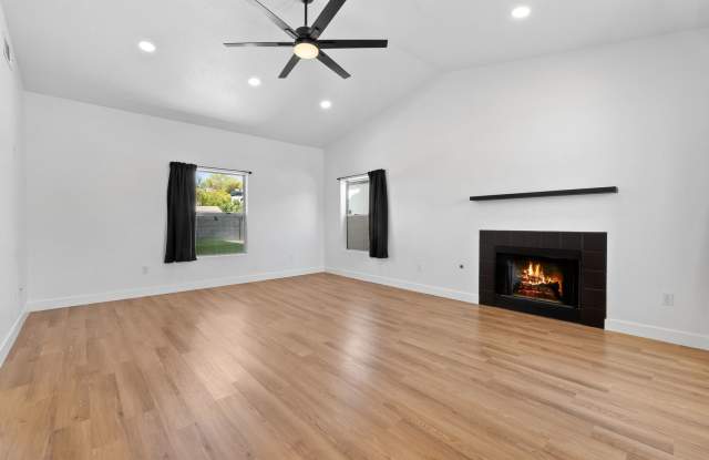 Stunning 3-bedroom Home with Huge Backyard in North Las Vegas Gallery 4