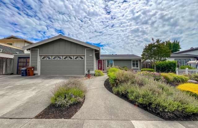 Elegant Browns Valley Four Bedroom Home photos photos