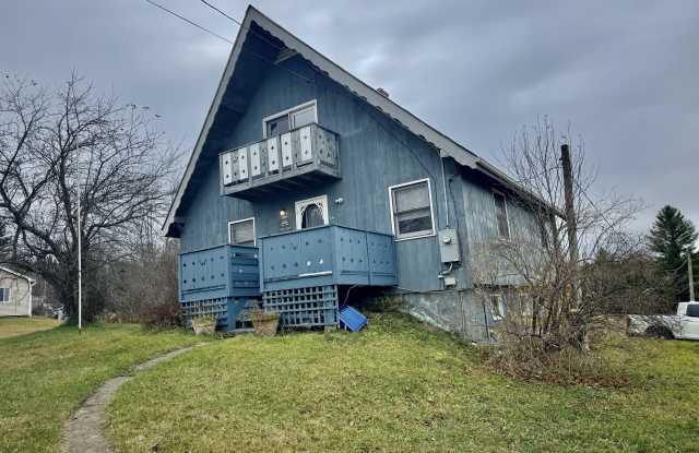 826 Holt Road photos photos