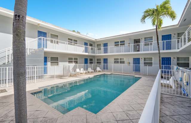 416 NE 15th Avenue unit: 2 photos photos