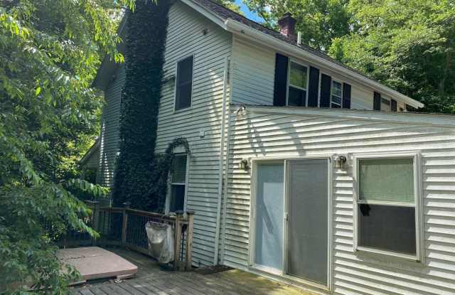 1758 Brackenville Road Gallery 3