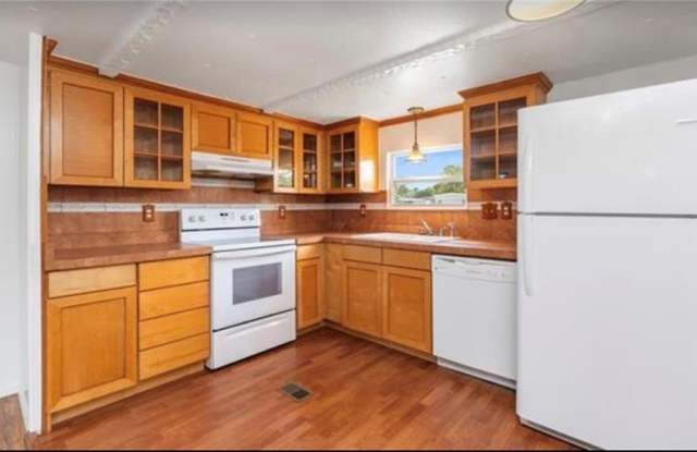 171 Grassy Key Ln Gallery 2