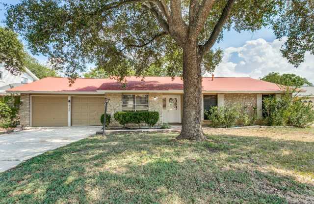 RENOVATED 4-BEDROOM IN CAMELOT, NORTH EAST ISD - 8010 Lake Forest Drive, Bexar County, TX 78239