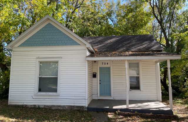 2 BEDROOM HOUSE READY FOR YOU! photos photos