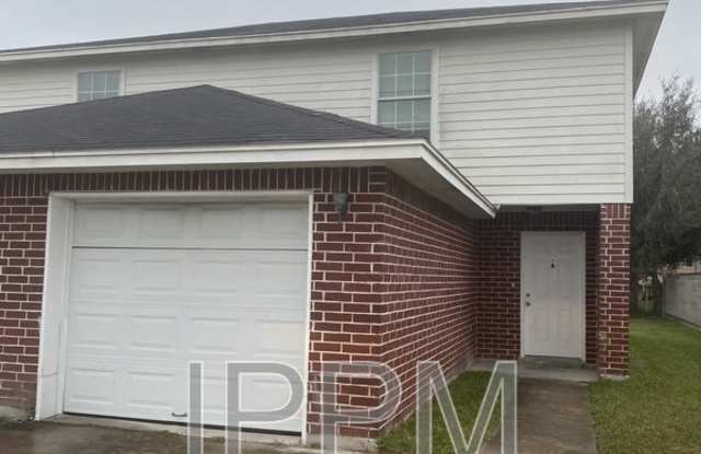 738 Sonesta Dr photos photos