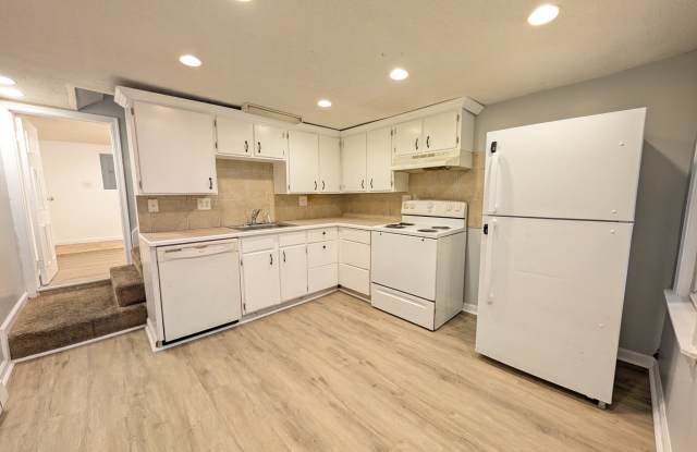 47 E Broadway St photos photos