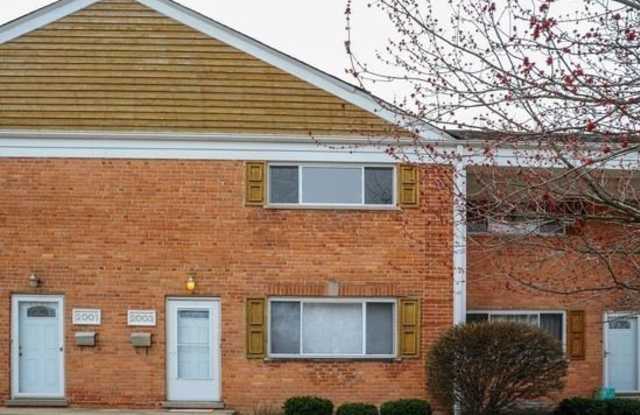 2003 Walters Avenue photos photos