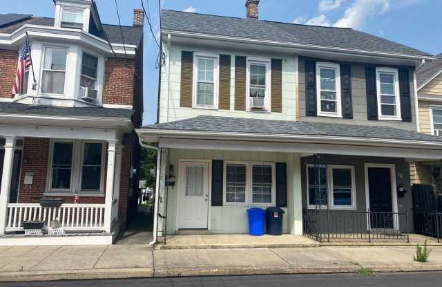 3 Bedroom, 2 Bath Home in Manheim - Fenced in backyard! photos photos